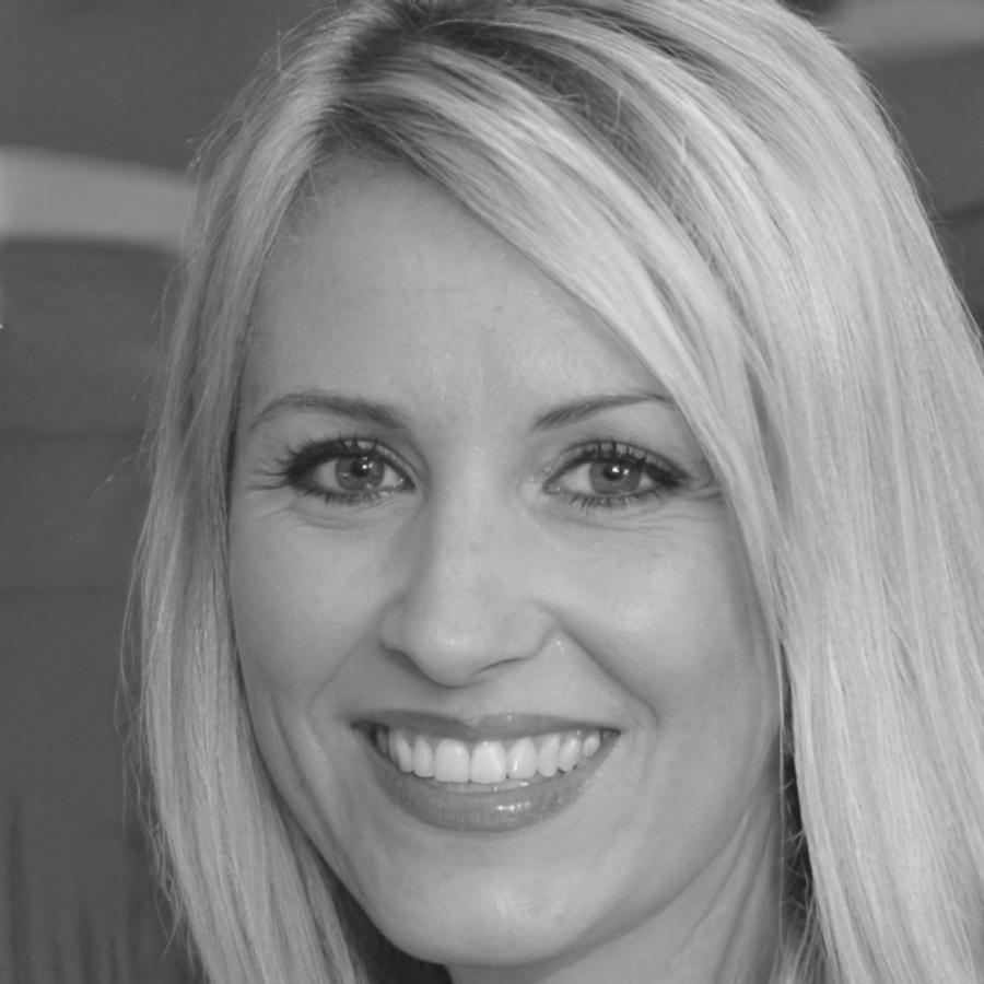 María García - Instructora de Herramientas Digitales